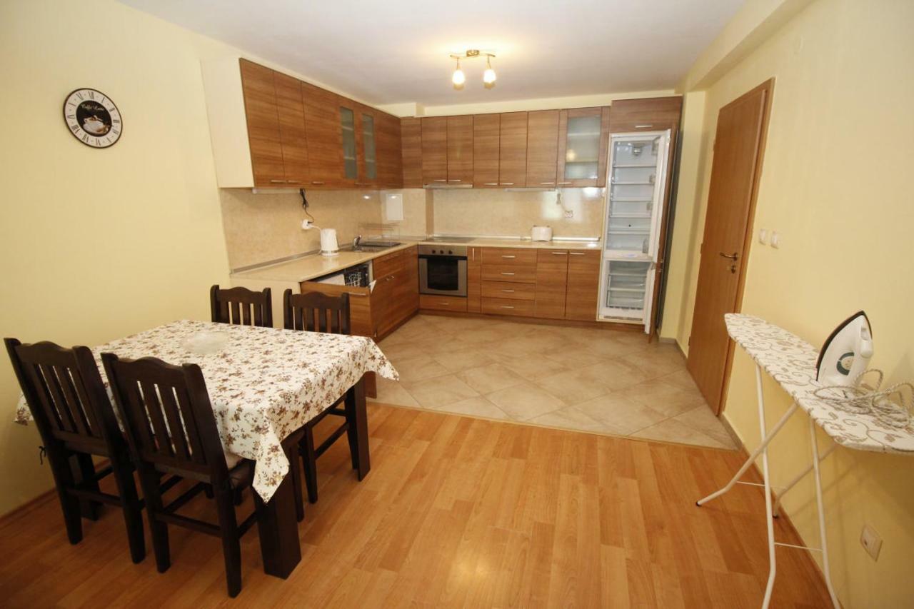 Apartment Rosi Поморіє Екстер'єр фото